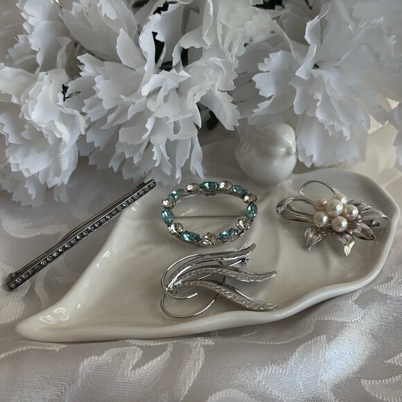 STERLING SILVER PEARL & RHINESTONE BROOCH COLLECTION - Picture 1 of 11